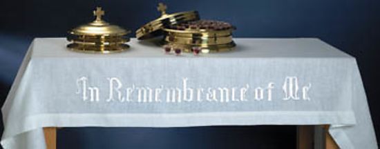 Picture of Embroidered 100% Linen In Remembrance of Me  Table Cover  50x80